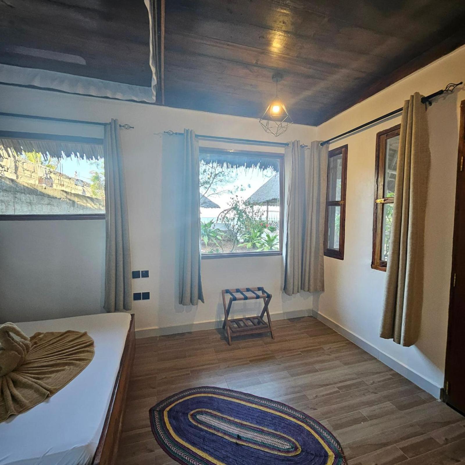 Mambo Ocean 4* Pwani Mchangani