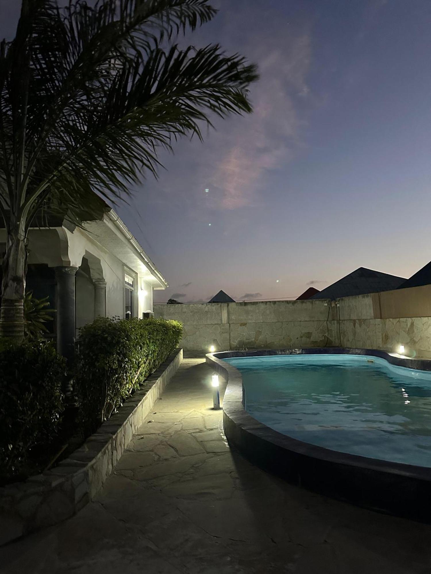 Hotel Relax Taj 3*