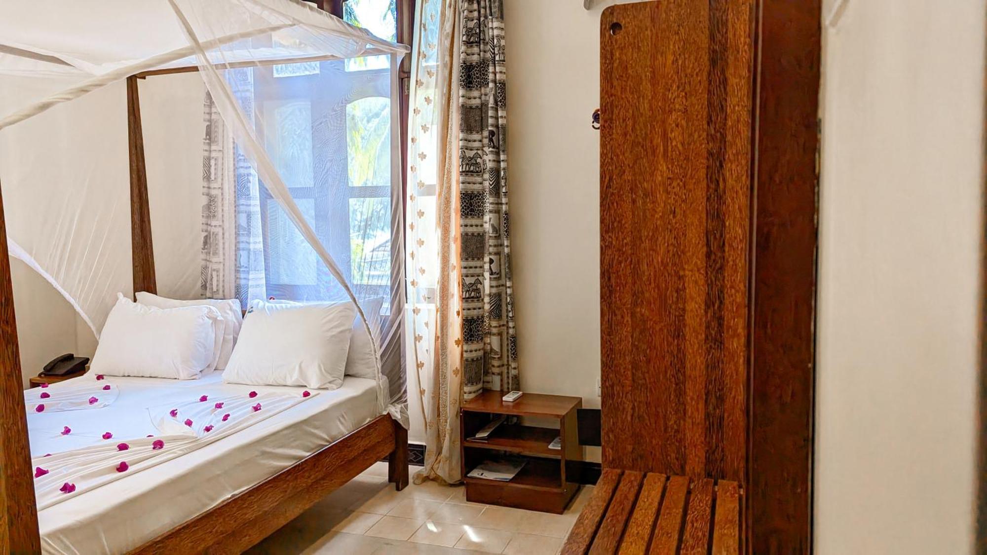 Mnarani Resort