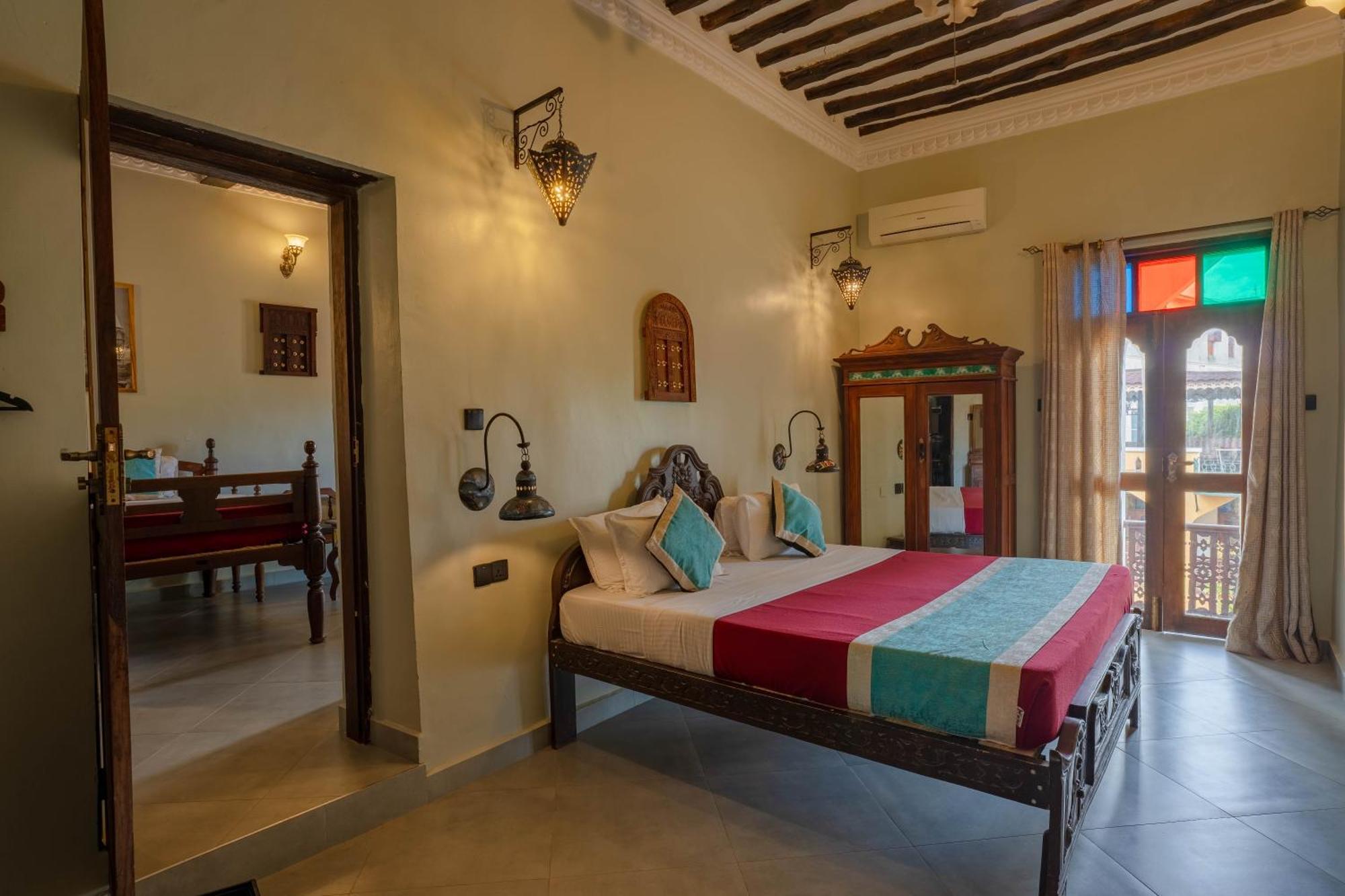 Hotel Mizingani Seafront 4*