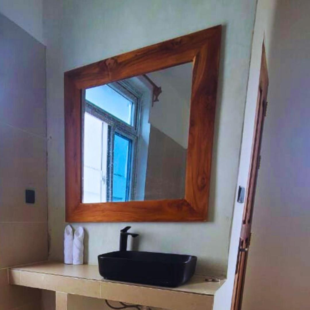 Apartment Modern Luxury 4 Sleeper Zanzibar Tv Wifi Ac Centrally Located *