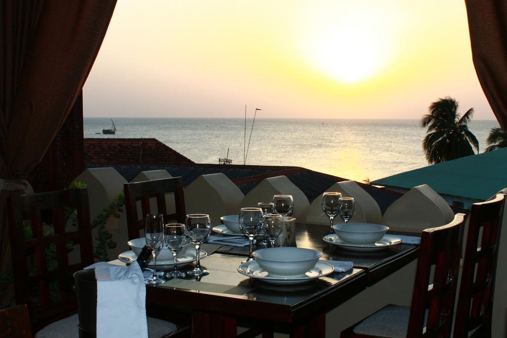 Al Johari & Zanzibar