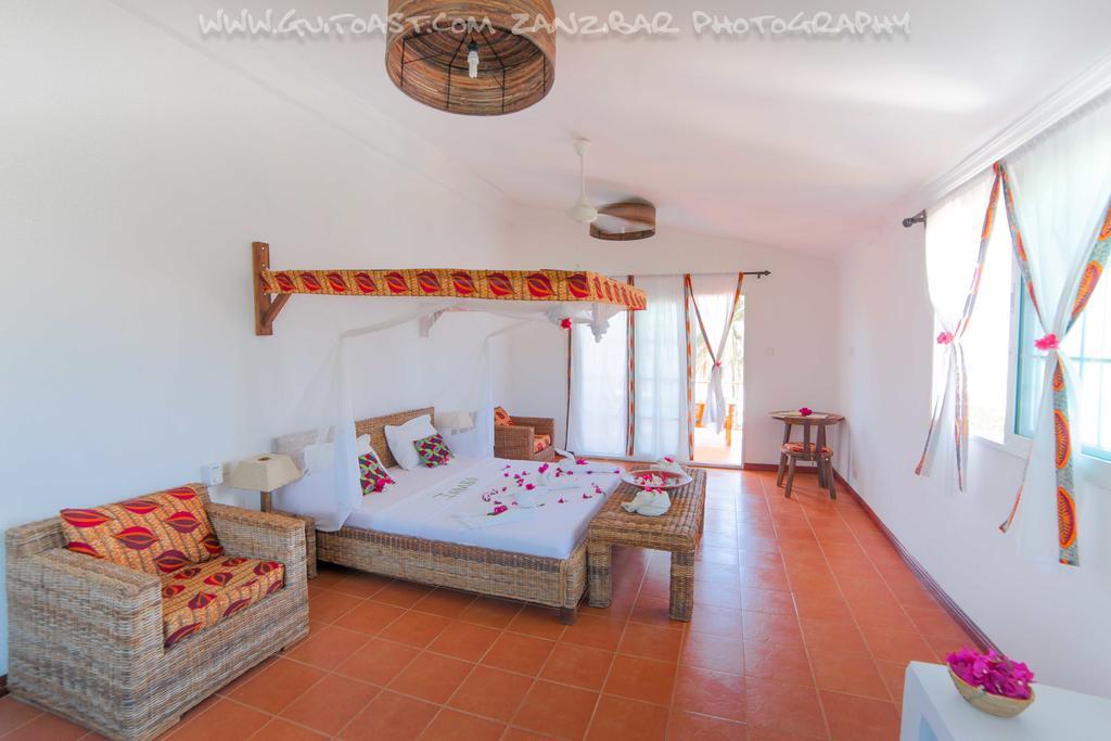 Hotel Albatross Ocean View 4*