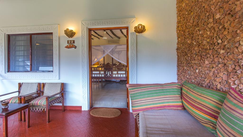 Hotel Ras Beach