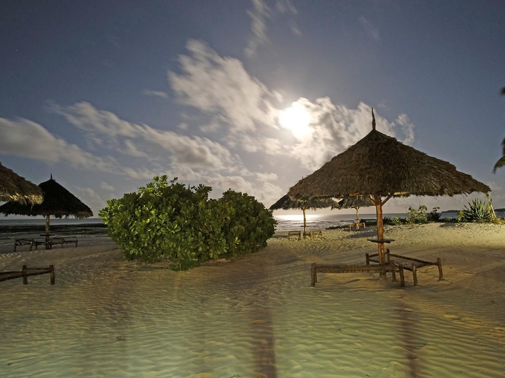 Hotel Bay