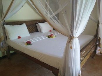 Arabian Nights Hotel 4*