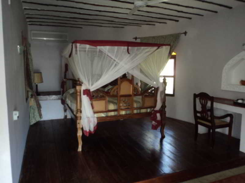 Ahg Waridi & Resort Pwani Mchangani