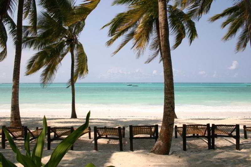 Hotel Karafuu