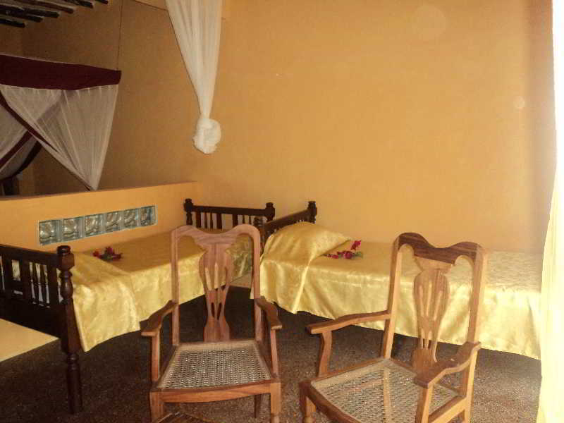 Resort Ahg Waridi & Pwani Mchangani