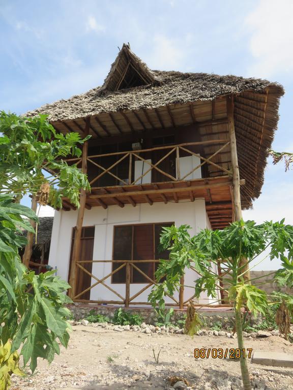 Kilimani House Frühstückspension Nungwi