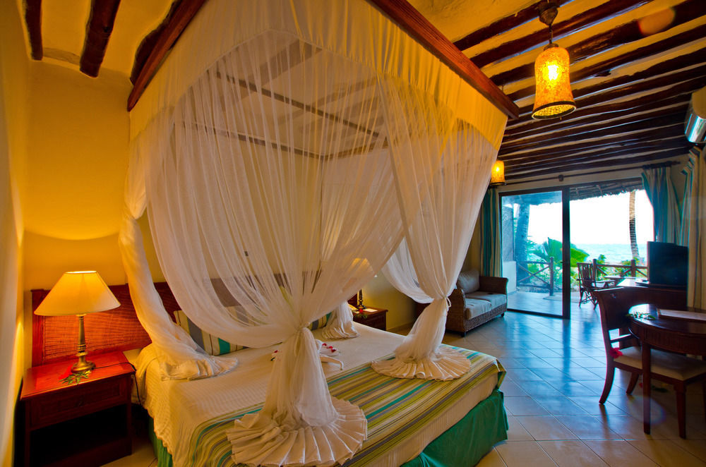 Hotel Sultan Sands Island & Spa 4*