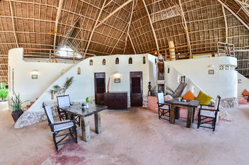 Zoi House