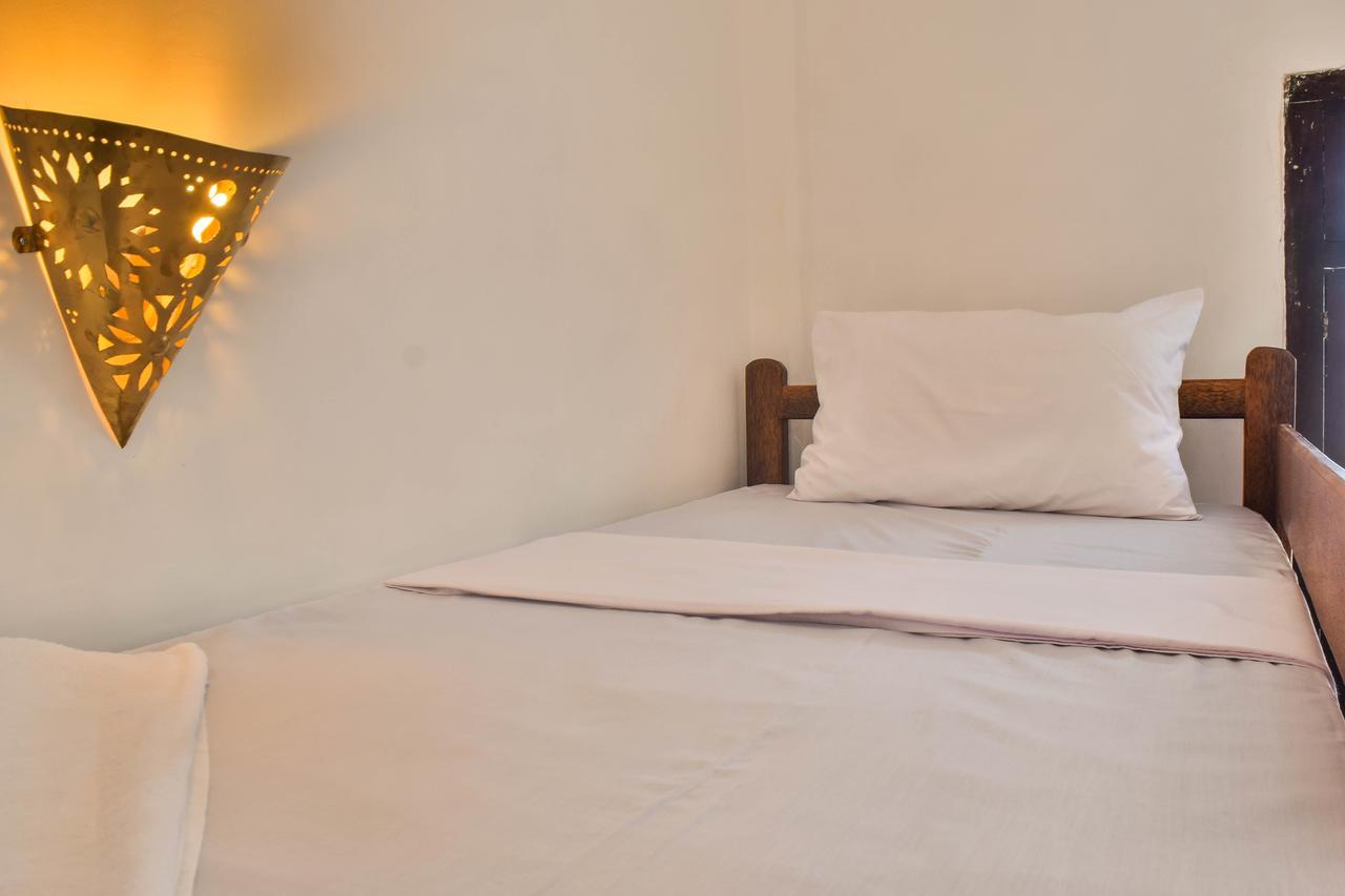 Hostel Zlife Stone Town