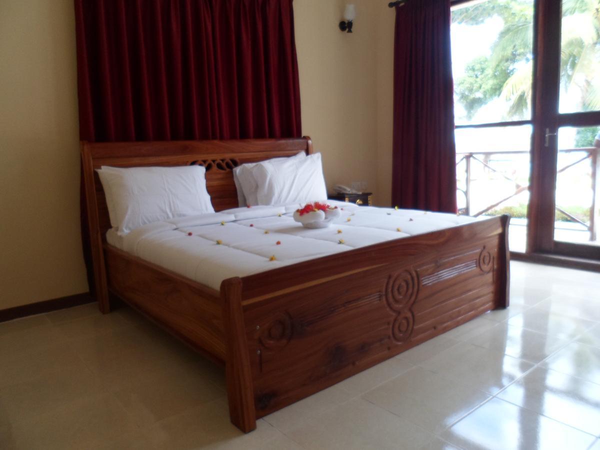 Hotel Amaan Ocean Kihinani Bububu