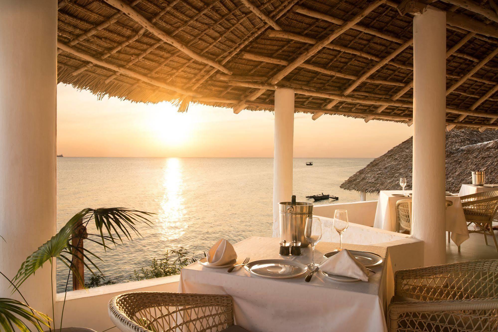 Chuini By Newmark Hotel 3*
