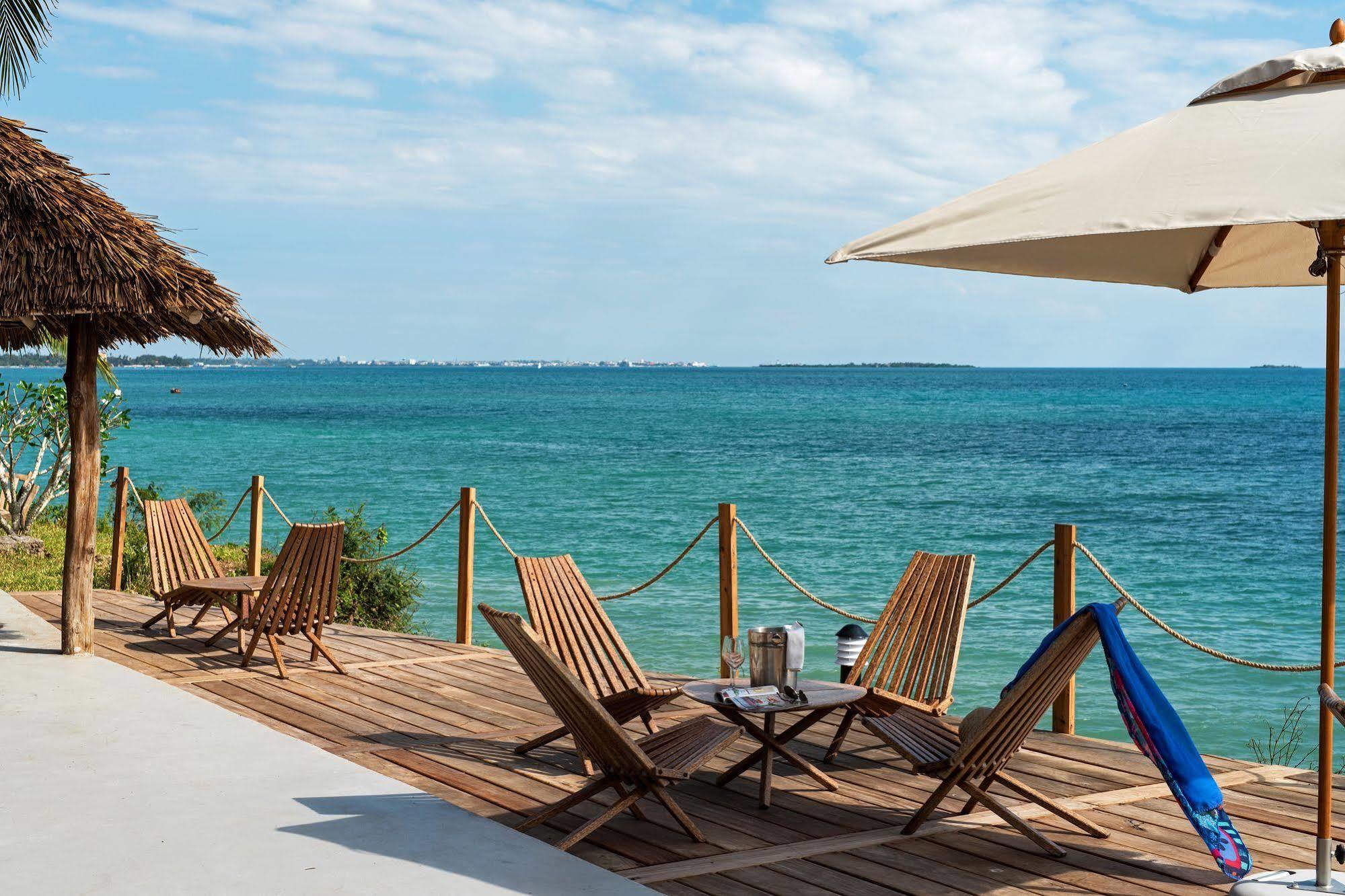 Hotel Chuini By Newmark 3*