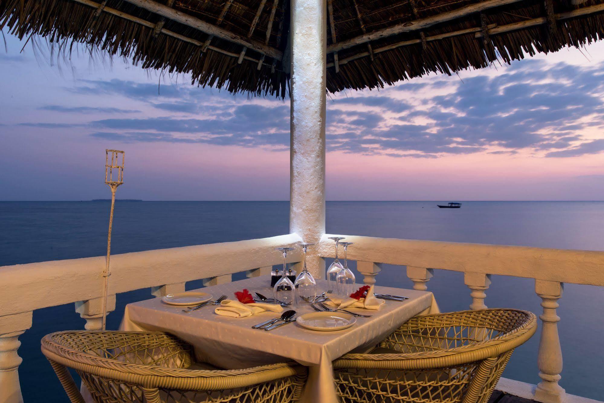 Hotel Chuini By Newmark 3*