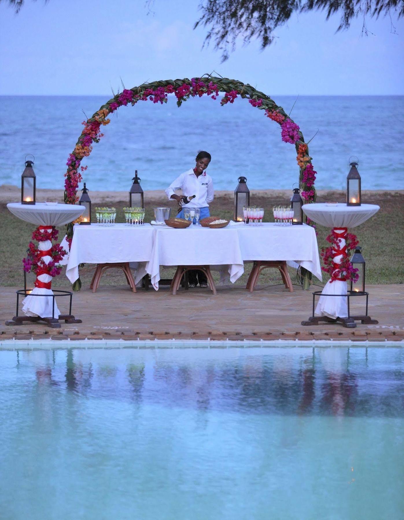 Sultan Sands Island & Spa 4*