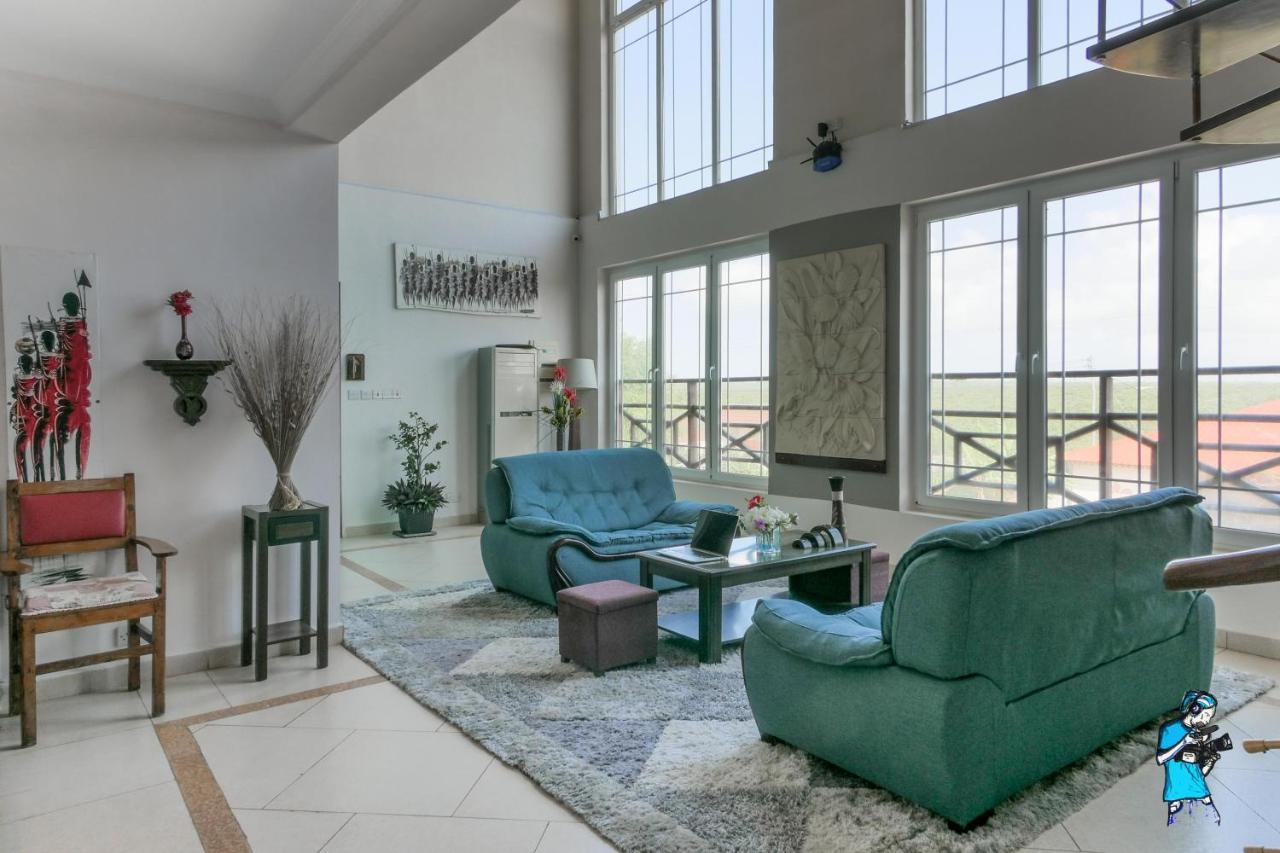 Fleur De Lys Villa