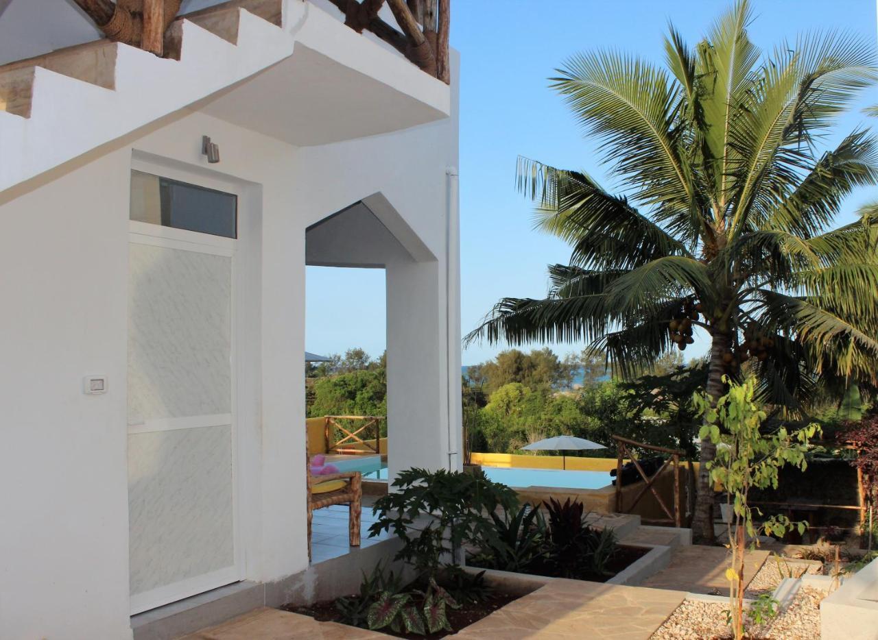 Maisha Marefu * Kiwengwa (Zanzibar)