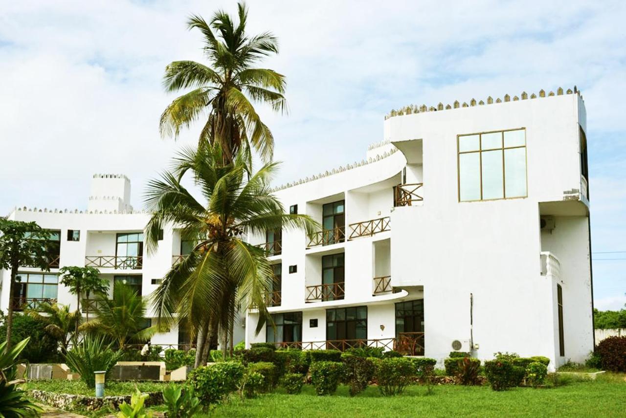 Resort Coconut Tree Village Uroa