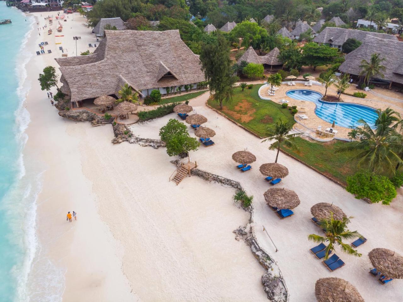 Sandies Baobab Zanzibar Hotel 4*