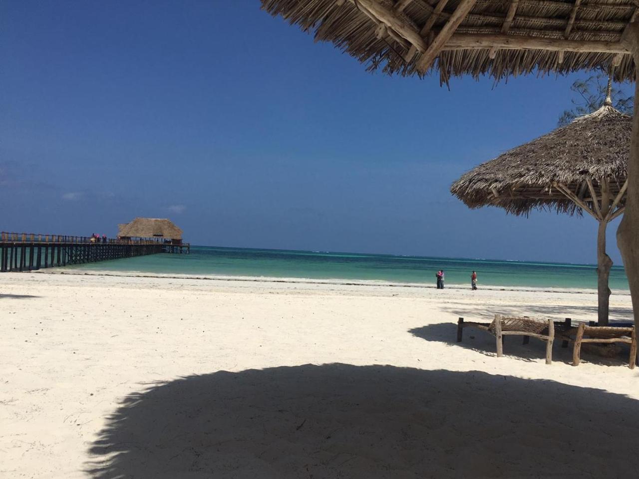 Maisha Marefu * Kiwengwa (Zanzibar)