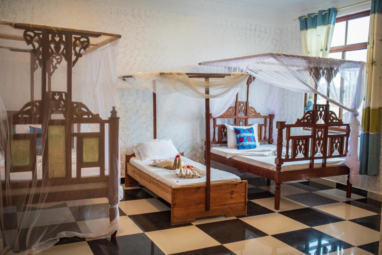 Mocco Bed & Breakfast 3*