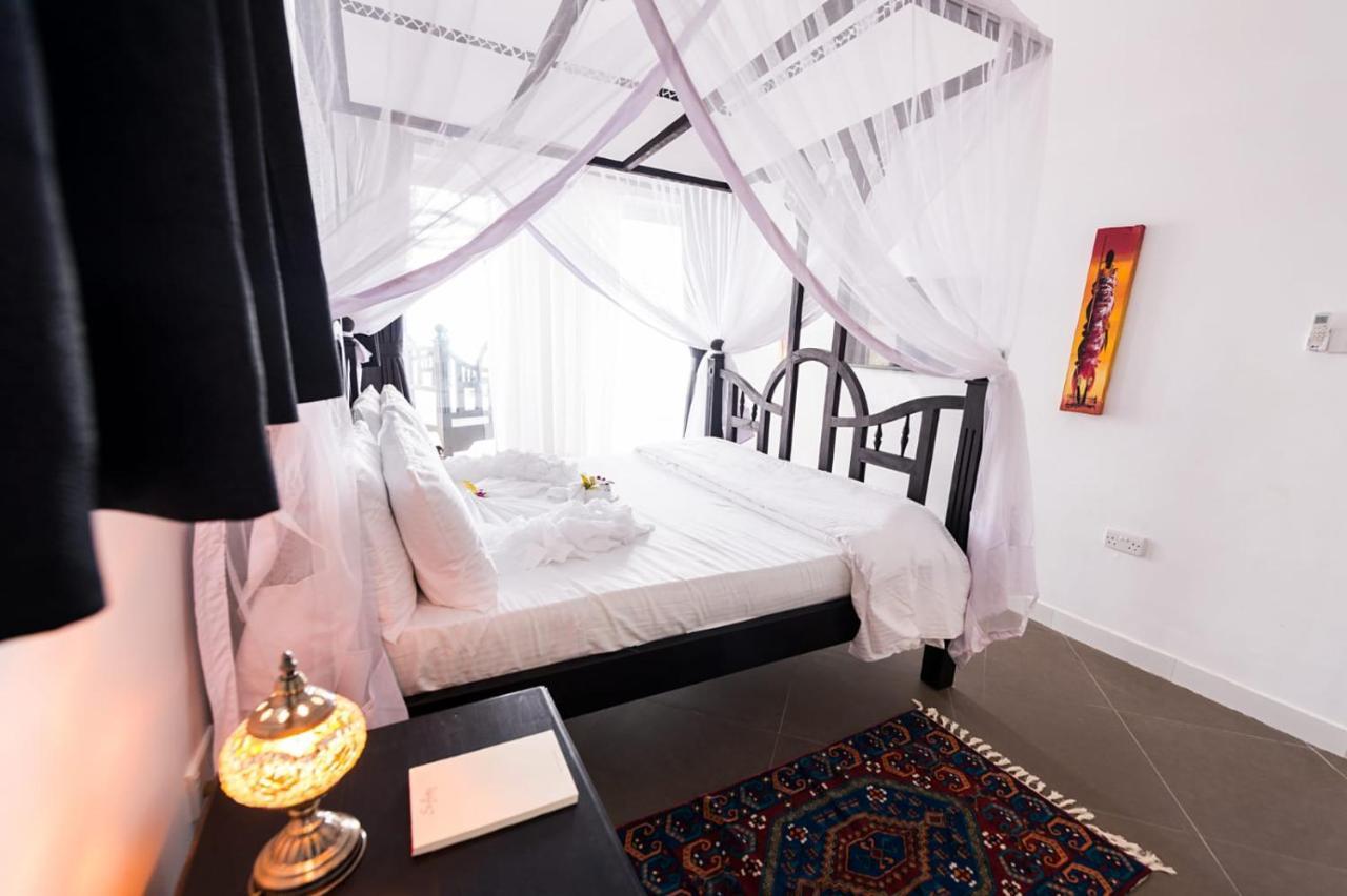 Sofia Sea View 5*