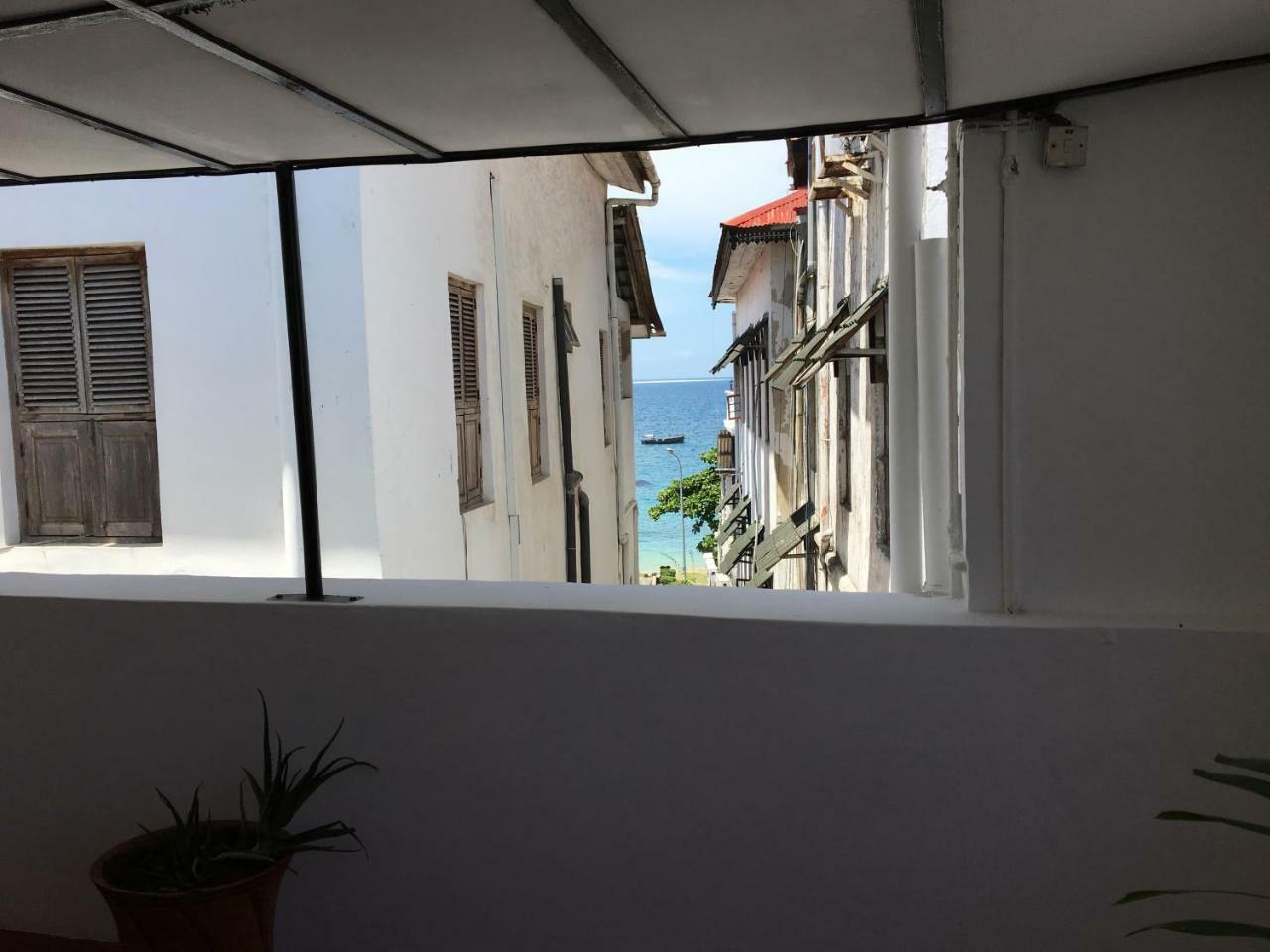 Guest house Stone Town Sea View