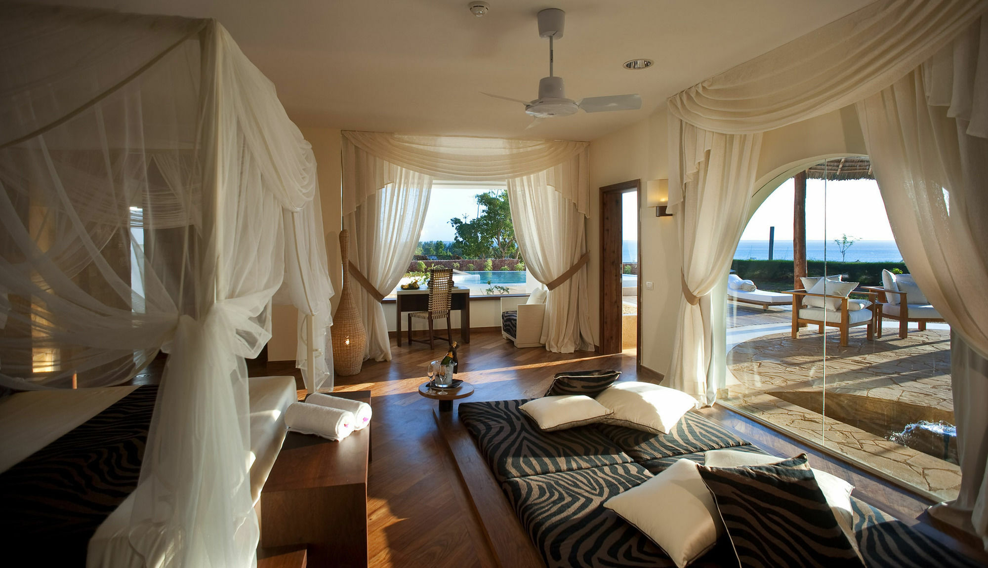 Diamonds Star Of The East Resort