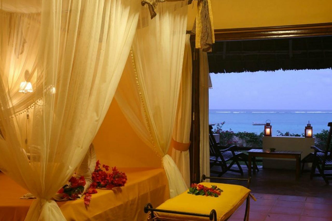 Hotel Karafuu
