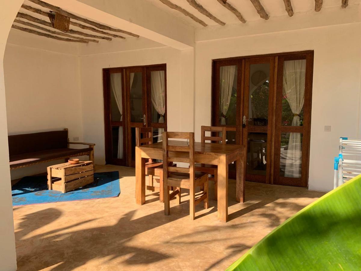 Breeze * Kiwengwa (Zanzibar)