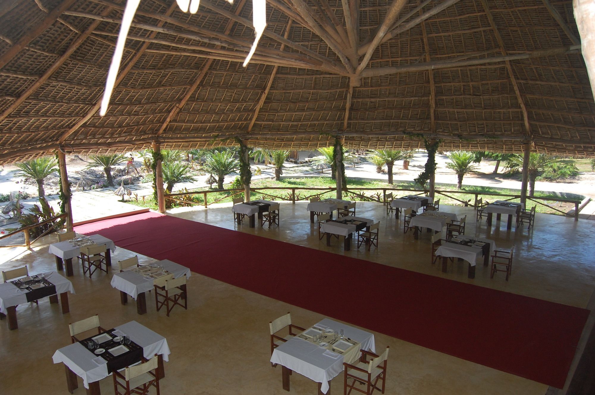 Blue Moon Hotel 4*