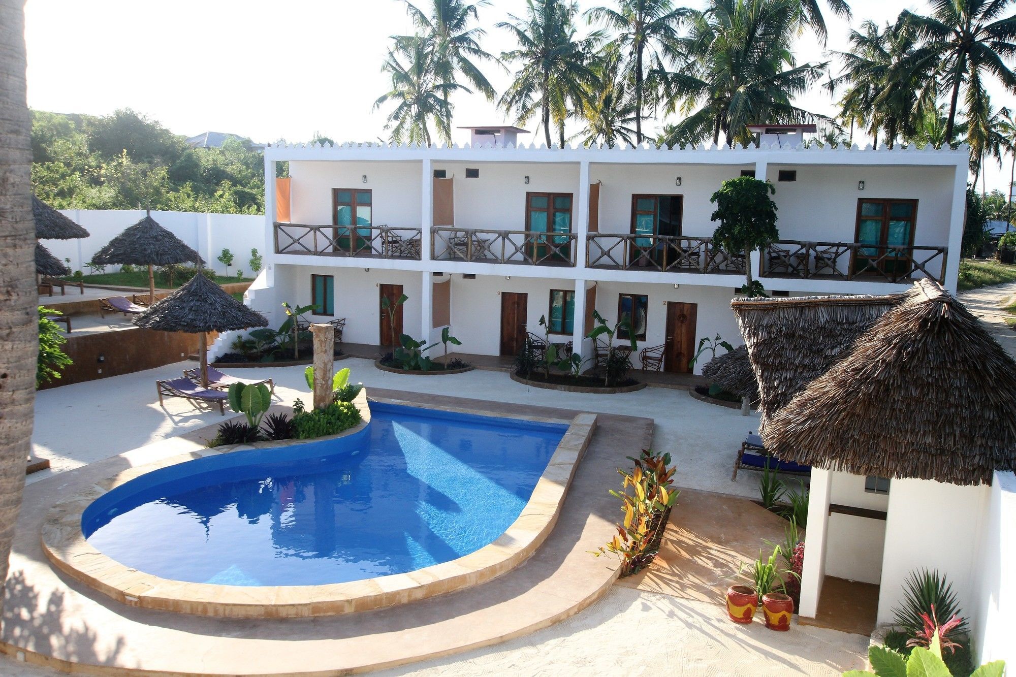 Kiganja Bed & Breakfast 3*