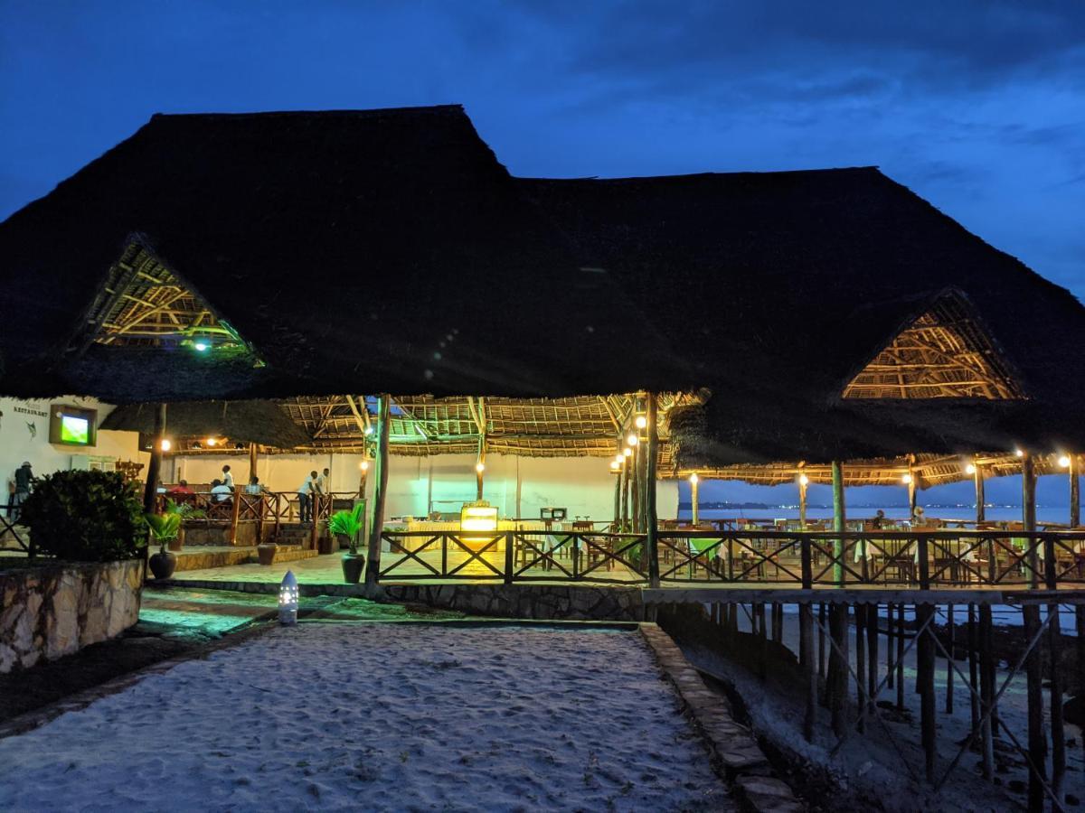 Amaan Ocean Kihinani Hotel Bububu