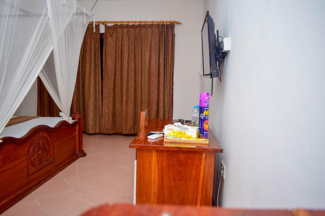 Amaan Ocean Kihinani Hotel 3*