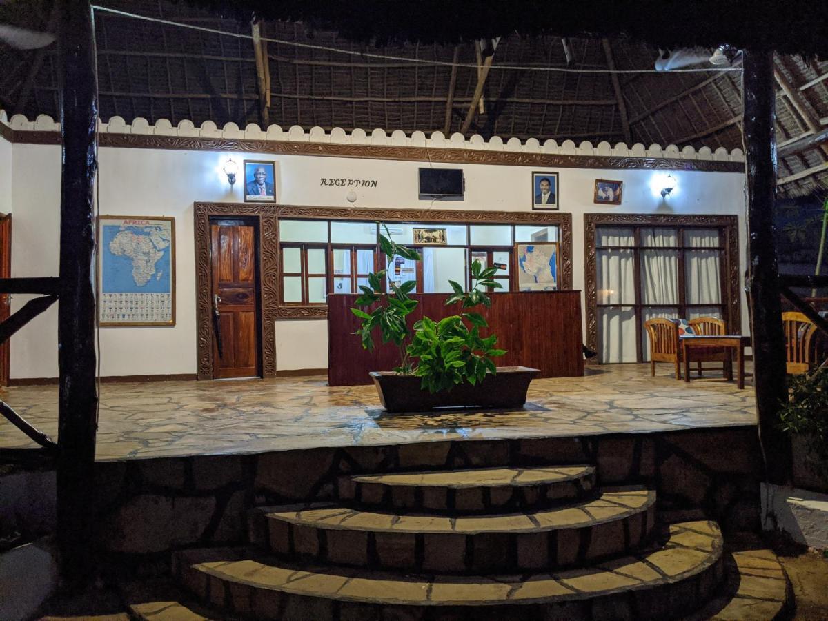 Amaan Ocean Kihinani Hotel