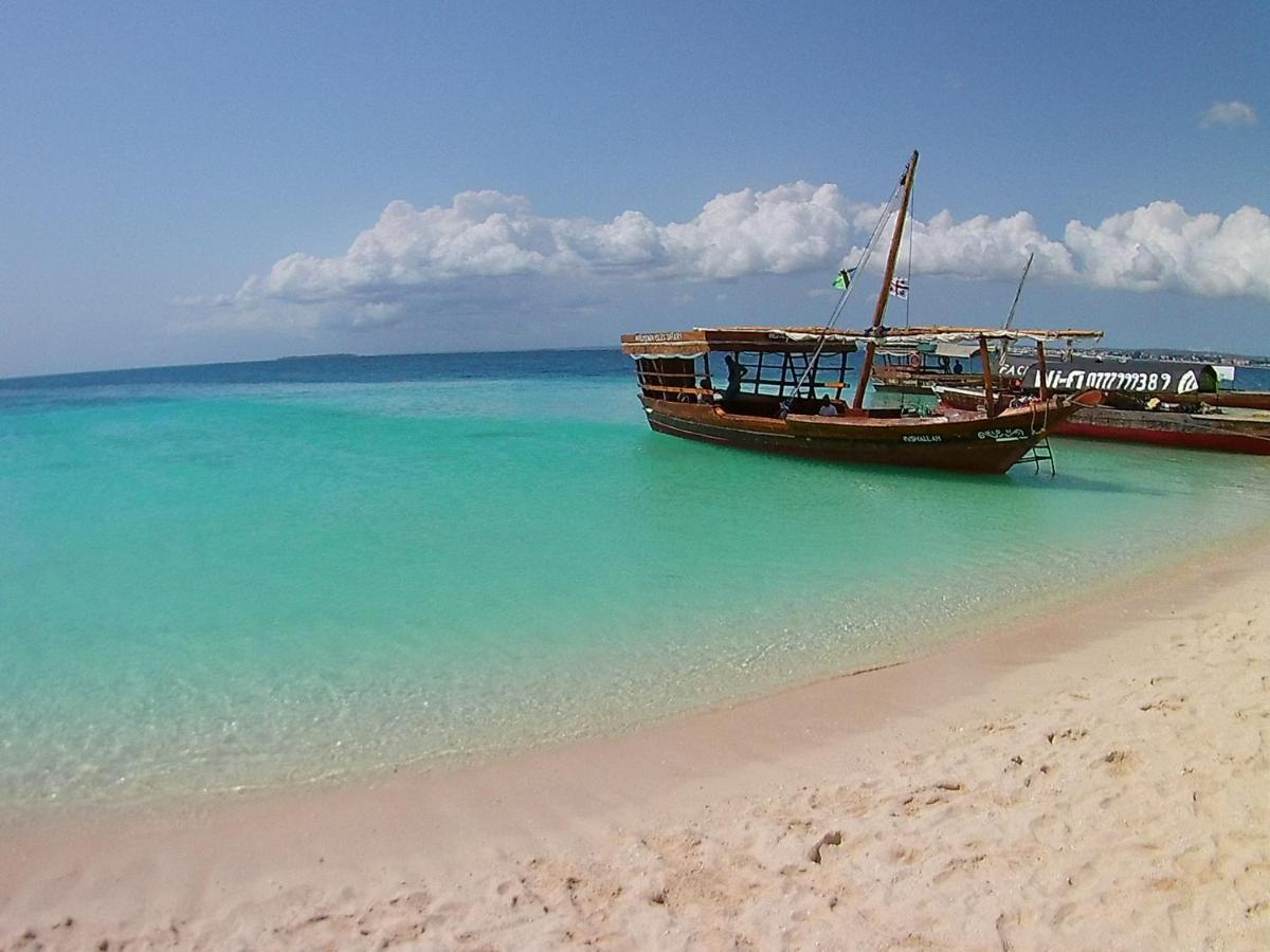 Zanzibar Dream Lodge *
