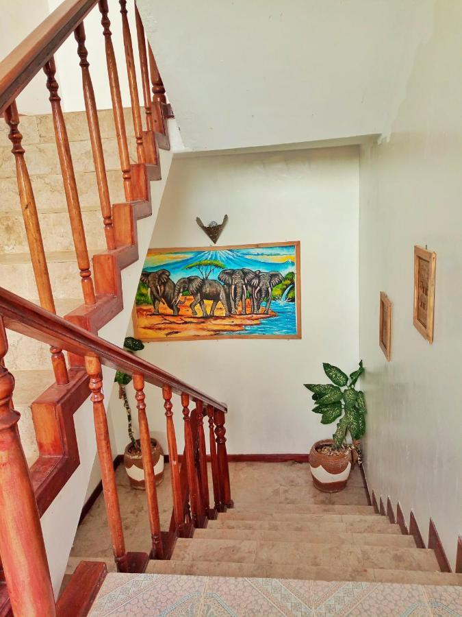 Bed & Breakfast Airport Palace Zanzibar