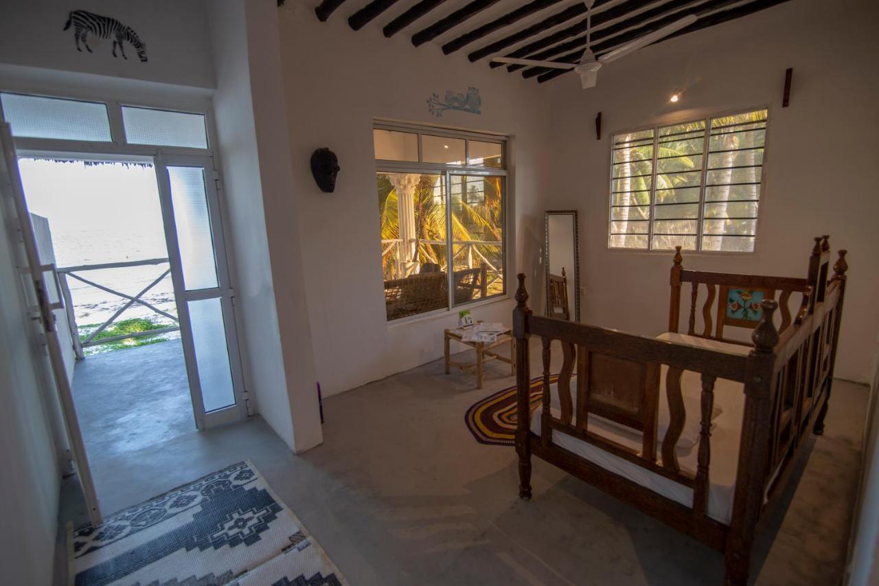 The African Paradise 3* Bwejuu