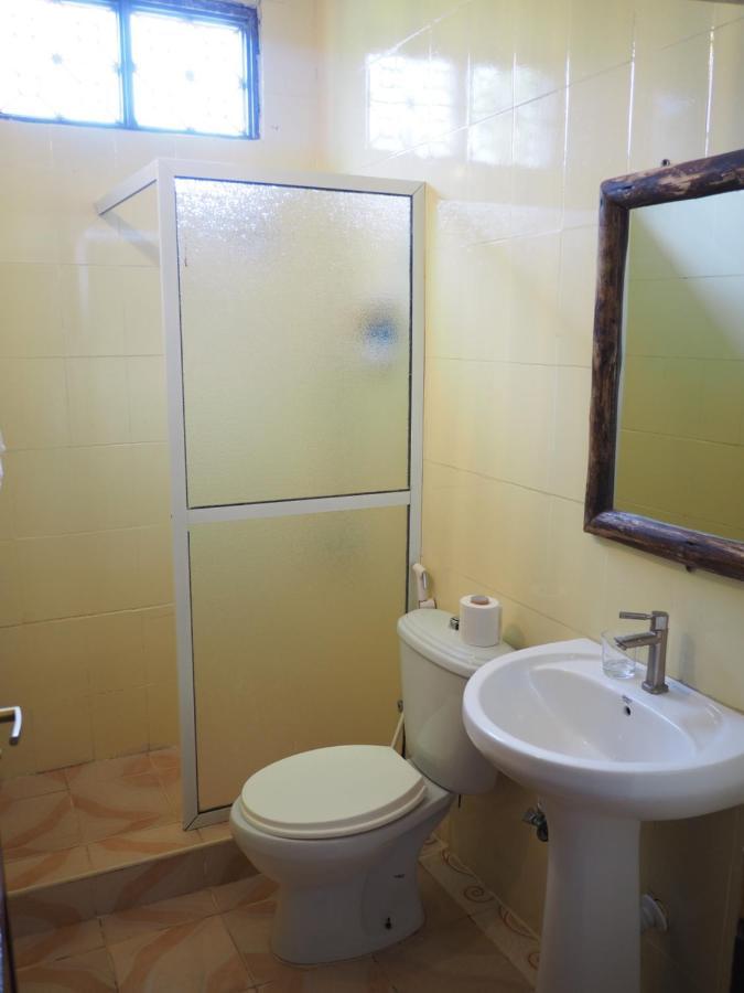 Airport Palace Bed & Breakfast 3*
