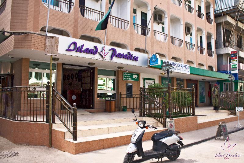 Island Paradise Hotel