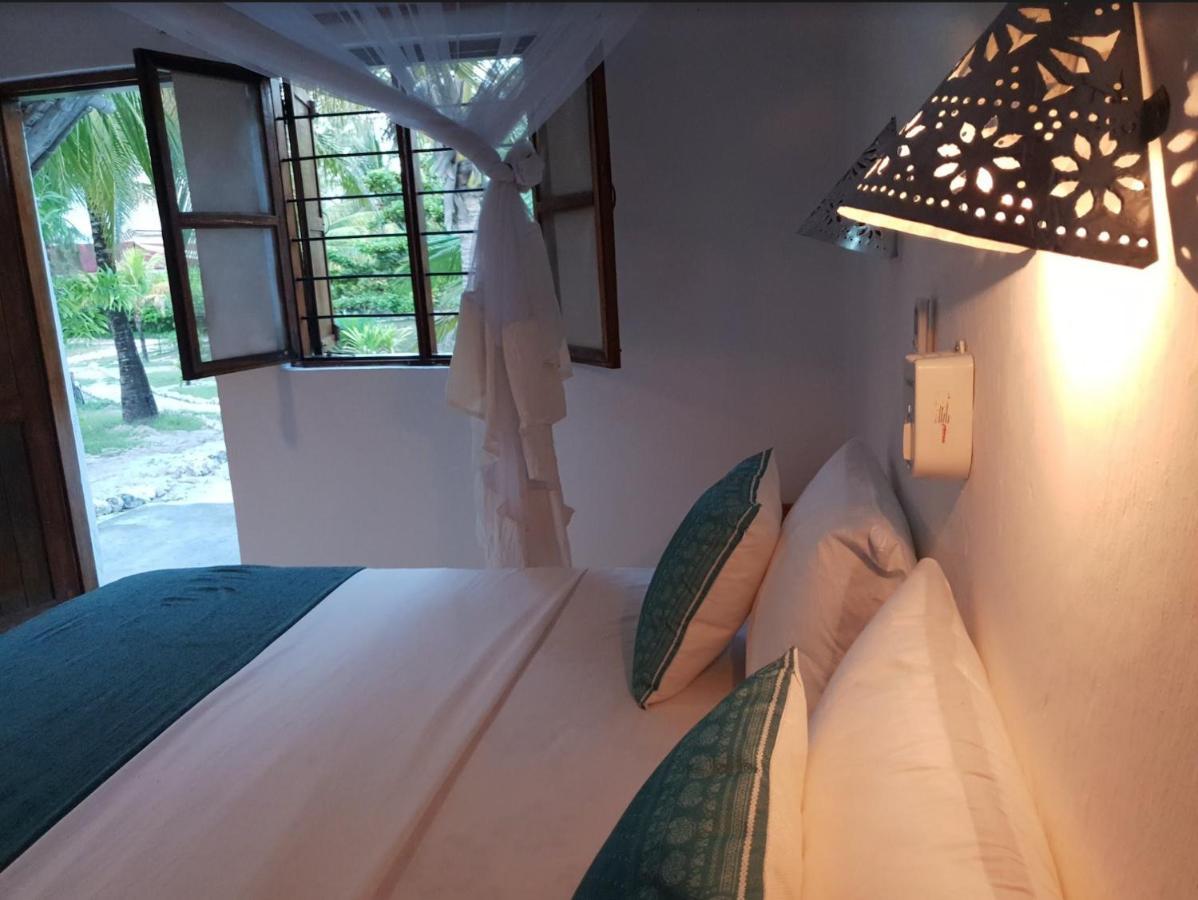 Kilimani Kwetu Beach Lodge Bwejuu
