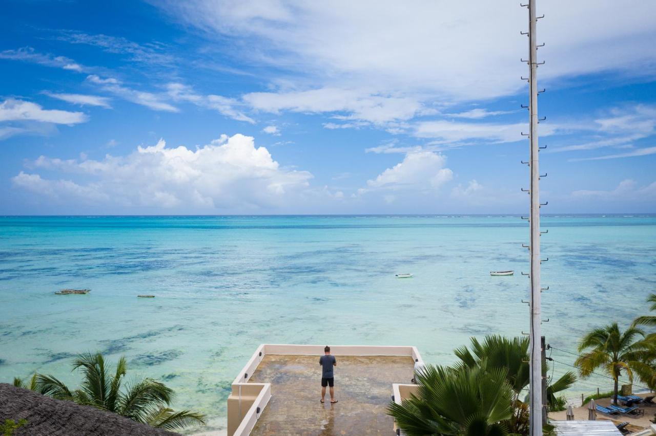 Coral Rocks & Restaurant Hotel