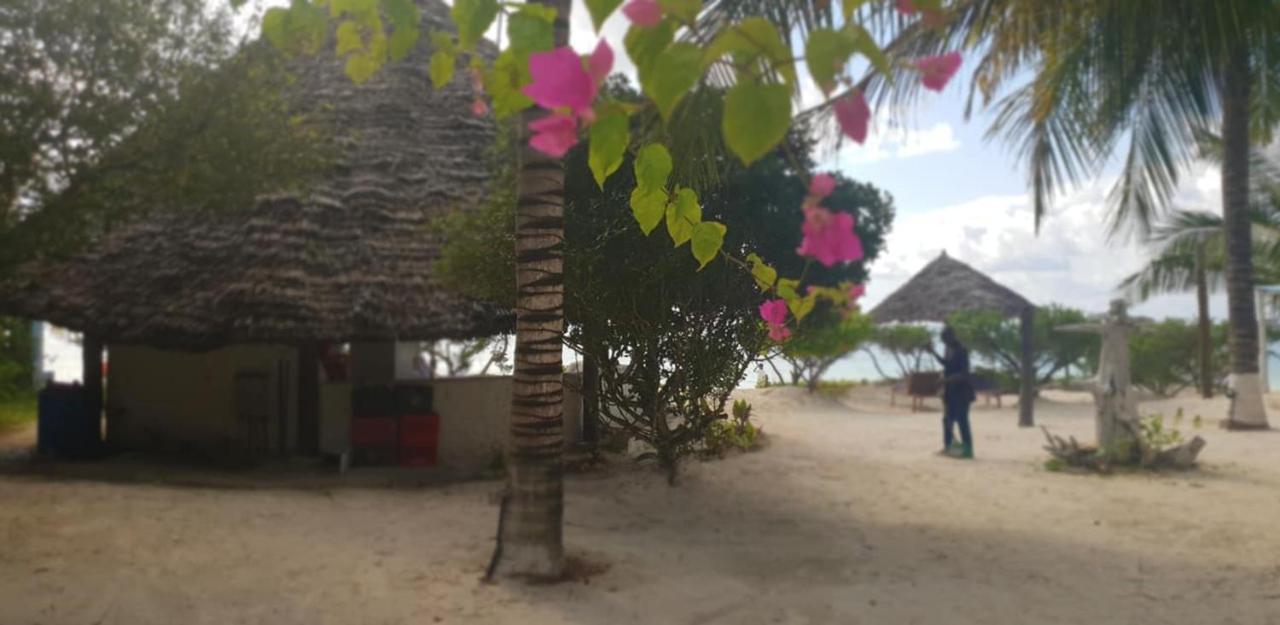 Lodge Kilimani Kwetu Beach *